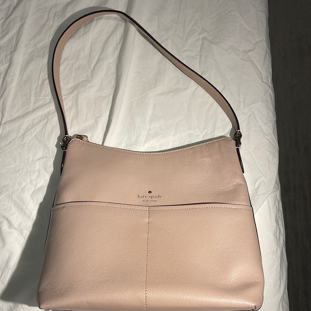 Kate Spade Bailey Shoulder Bag in Textured Beige - Picture 5 of 10
